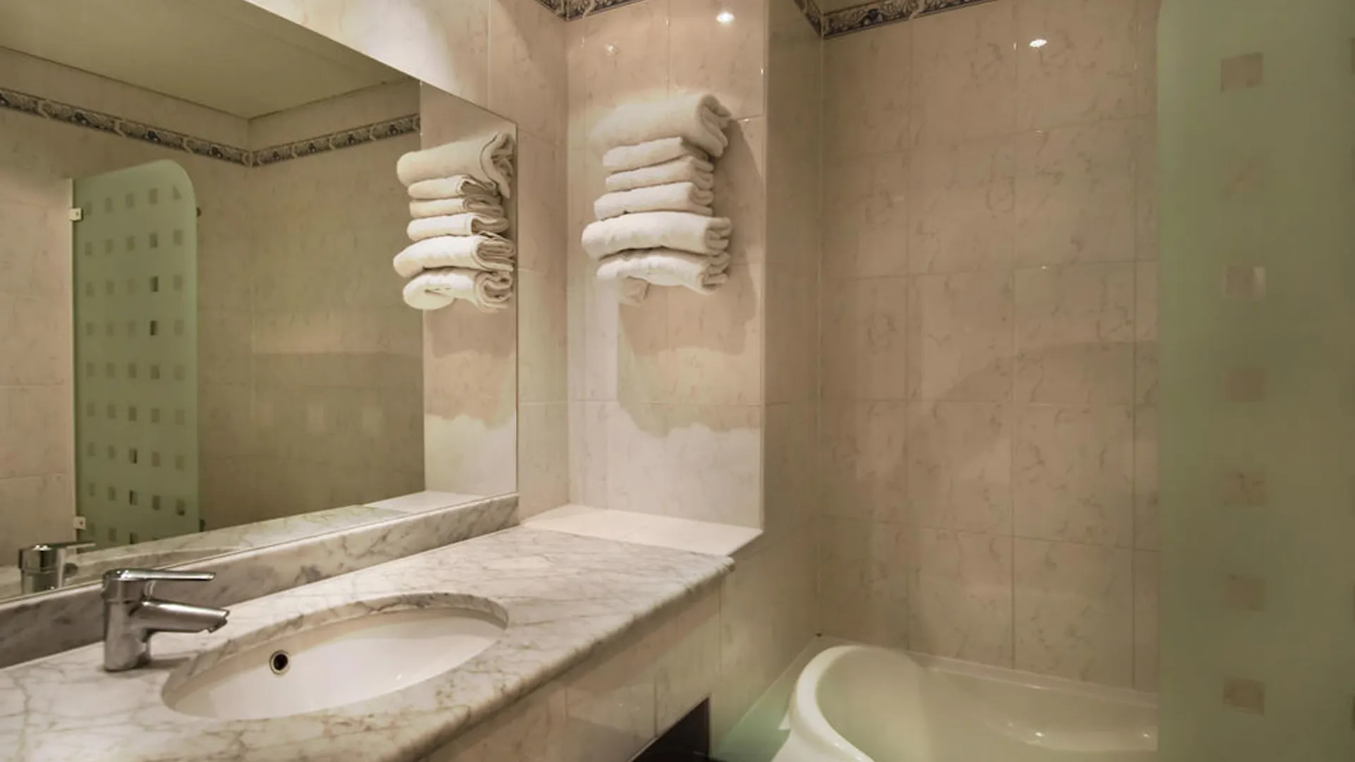 Hotel Claude Bernard Saint-germain