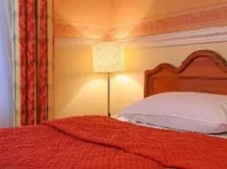 Claude Bernard Saint-germain Hotel 3*