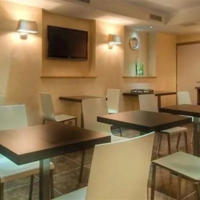 Claude Bernard Saint-germain Hotel