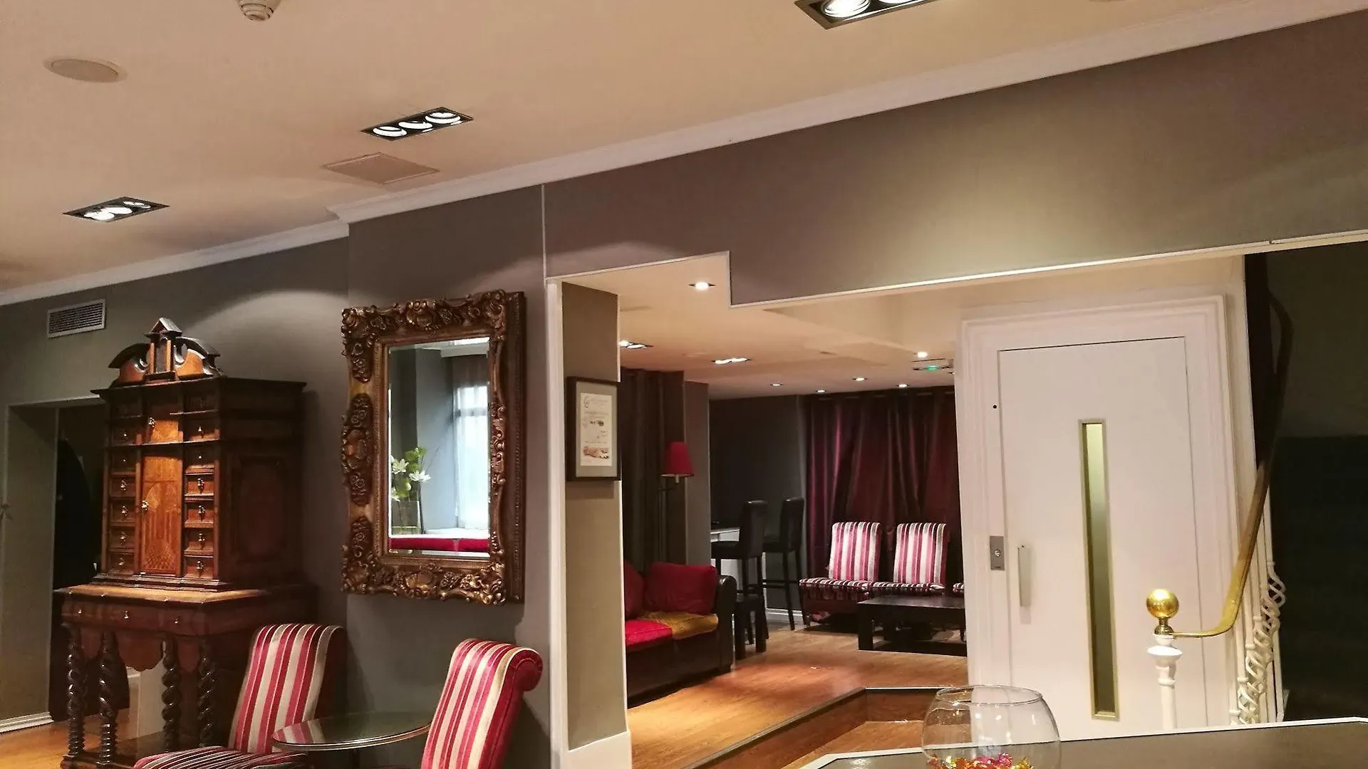 Claude Bernard Saint-germain Hotel Paris