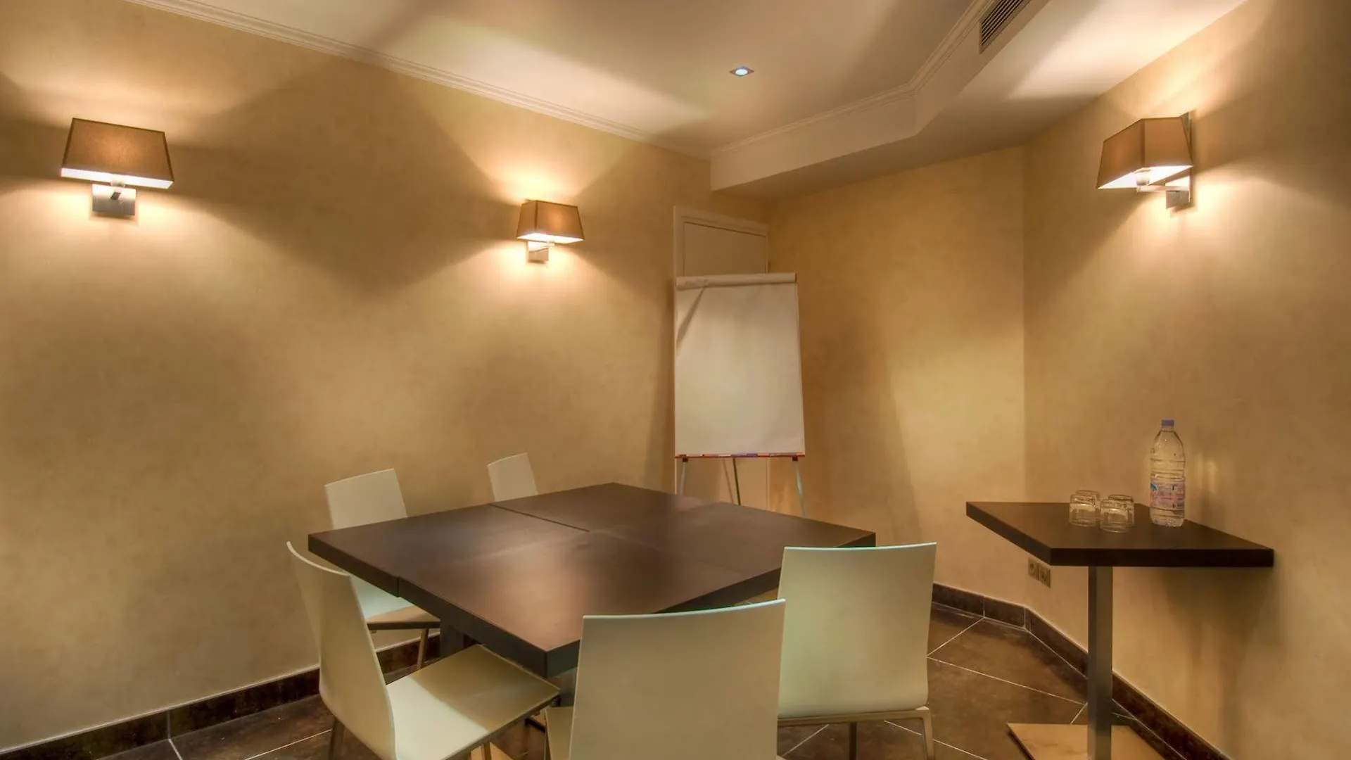 Hotel Claude Bernard Saint-germain Paris